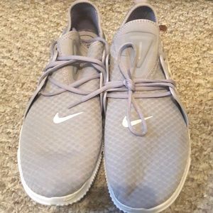 Grey Mesh Nike Air Men’s Shoe